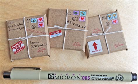 Send teeny-tiny packages of chocolate this Valentine's Day | Boing Boing