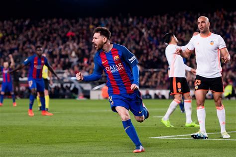 Barcelona vs. Valencia, 2017 La Liga: Final Score 4-2, Barça win tough match at home - Barca ...