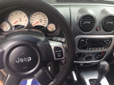 2002 Jeep Liberty - Interior Pictures - CarGurus