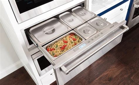 Pros & Cons of Adding a Warming Drawer to Your New Kitchen Design