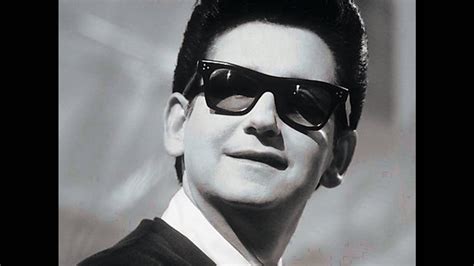 Roy Orbison - Crying - YouTube