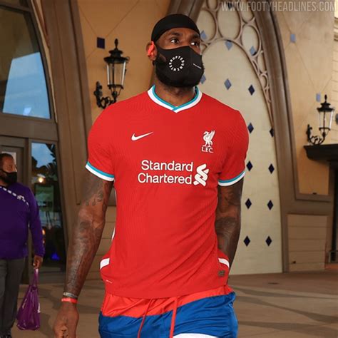 LeBron James Wears Liverpool Jersey - Nike > New Balance? - Footy Headlines