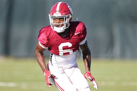 Former Alabama Starting Cornerback Enters Transfer Portal