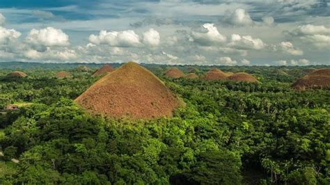 Video of the Chocolate Hills in the Philippines