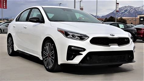 2020 Kia Forte GT Manual: Is This Better Than The Civic Si??? - YouTube