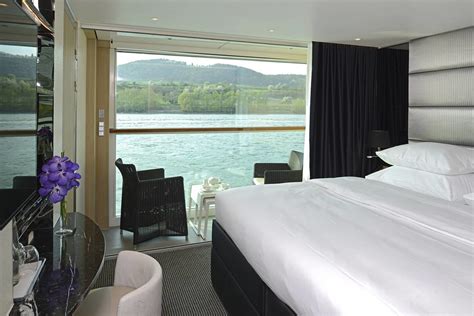 Scenic Sapphire Space-Ship - Scenic River Cruises | The Cruise Line