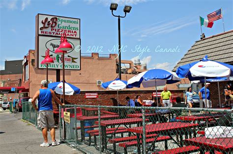 L & B Spumoni Gardens | NYC, Style & a little Cannoli