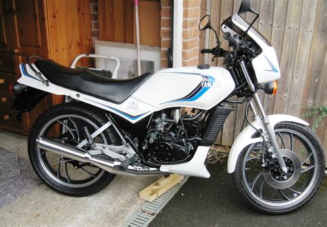 Restored Yamaha RD125LC - 1982 Photographs at Classic Bikes Restored ...