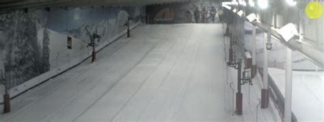 The Snow Centre Hemel Hempstead • Ski Holiday • Reviews • Skiing