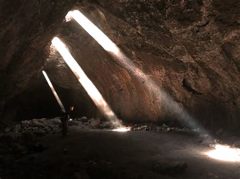 Skylight Cave is worth getting up early to see - Deschutes National Forest