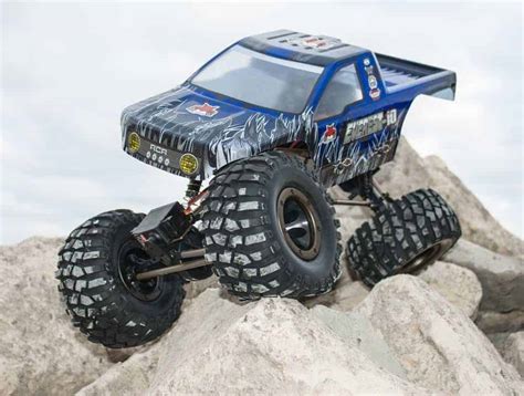 Top 5 Best RC Rock Crawler In 2017 - Reviews & Buyer Guide