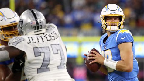 Chargers vs. Raiders Odds, Picks, Predictions: Expert Consensus On L.A ...