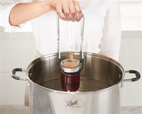 Step-By-Step Directions for Water Bath Canning - SBCanning.com ...