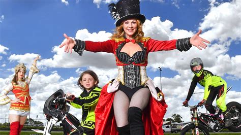 Moscow Circus performers stranded at Yatala for 10 months amid COVID-19 | Townsville Bulletin