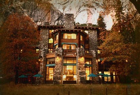 Ahwahnee Hotel - FrightFind