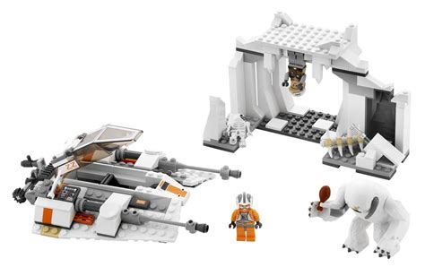 Wampa Cave and Snow Speeder 8089 | Lego star wars sets, Star wars hoth ...