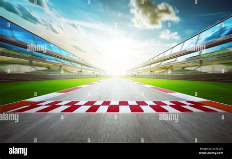 Car race track start line hi-res stock photography and images - Alamy