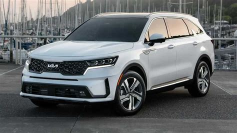 2022 Kia Sorento PHEV Has Three-Row Seating, 32 Miles Of EV Range