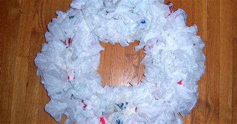 Textiles4you: Plastic bag wreath & 1st zero waste week