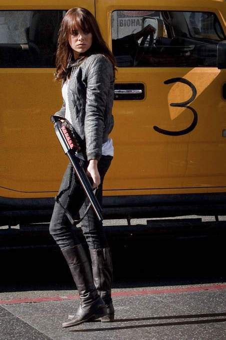 Zombieland Emma Stone (Wichita) Leather Jacket | Emma stone zombieland ...