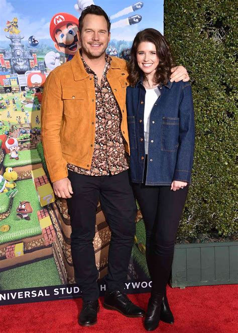 Chris Pratt, Katherine Schwarzenegger Attend Nintendo World Opening: Photos