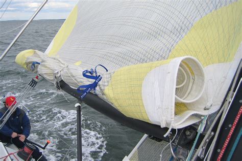 Proper Reefing Procedure - UK Sailmakers