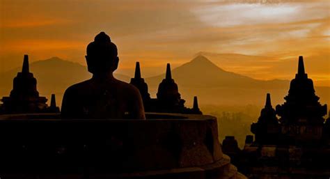 Borobudur Sunrise Tour 3 Day/2 Night | Borobudur Sunrise