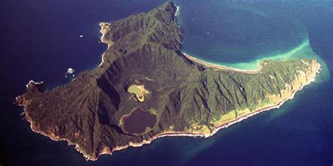 Kermadec sanctuary at cost of treaty rights – Waatea News: Māori Radio ...