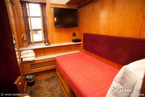 Behold: The smallest hotel rooms in New York | Oyster.com