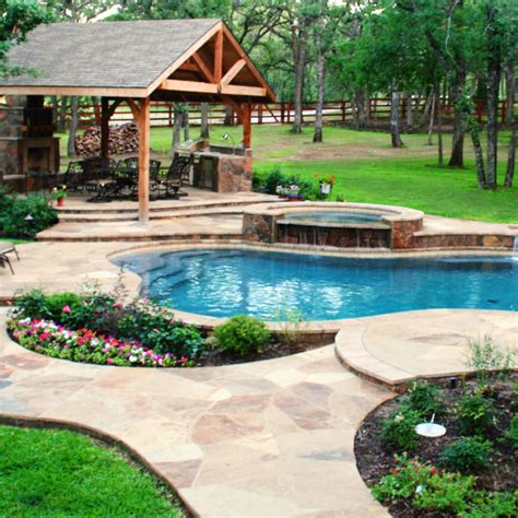 Poolside Landscaping - Gohlke Pools