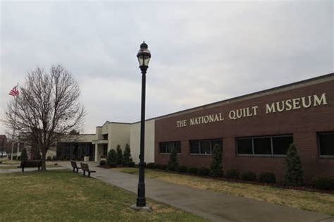 The National Quilt Museum - Paducah KY | AAA.com