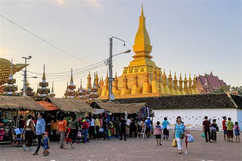 That Luang Festival: An Insider's Guide for Travelers