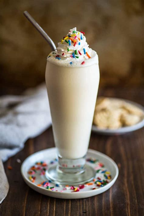 Thick Vanilla Milkshake Recipe With Ice Cream Maker | Deporecipe.co