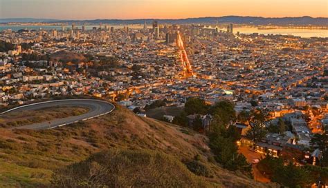 Twin Peaks | San Francisco | Let's Roam Local Guide