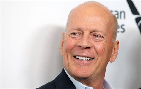 Bruce Willis visits 'Die Hard' set 34 years later following aphasia diagnosis