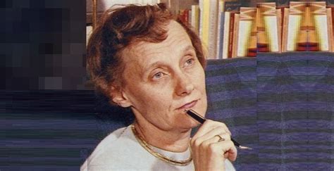 Astrid Lindgren Biography - Facts, Childhood, Family Life & Achievements