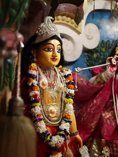 10 Powerful Lord Krishna Mantras That Change Your Life