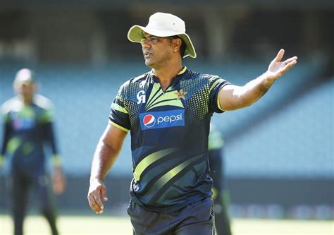 Waqar Younis applies for Pakistan bowling coach role: Reports | Sports ...