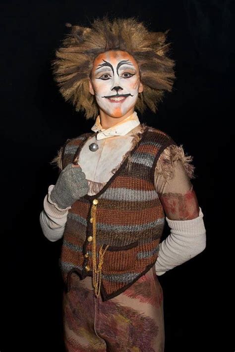 Skimbleshanks | Jellicle cats, Cats musical, Cat party