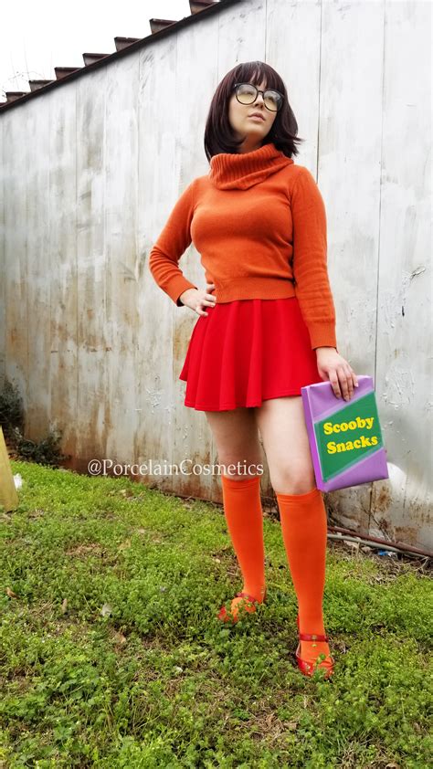 Velma Dinkley from Scooby Doo. Costume / Cosplay by @PorcelainCosmetics on Instagram. Link is to ...