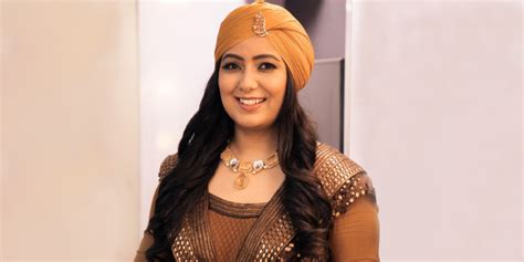 Find Out Who Are the Top Punjabi Female Singers?