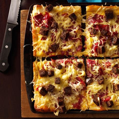 Reuben-Style Pizza Recipe: How to Make It