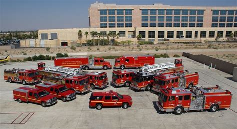 LACoFD - Division 5 - Engine 33 - Engine 130 - Engine 329 - Engine 37 ...