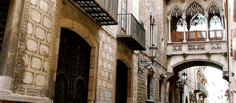 Barri Gòtic Medieval Quarter - Goparoo