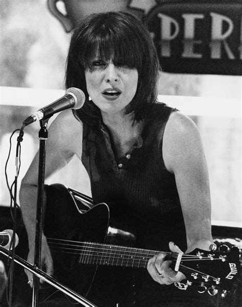 Chrissie Hynde - Biography - IMDb