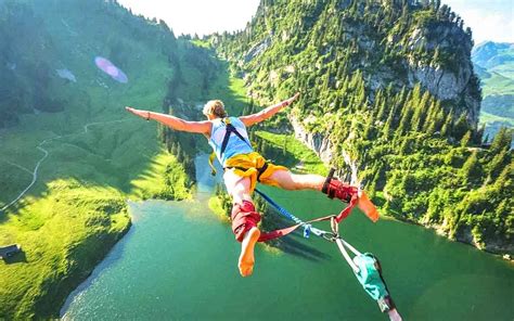 Bungee jumping in rishikesh - Birdsholiday.com