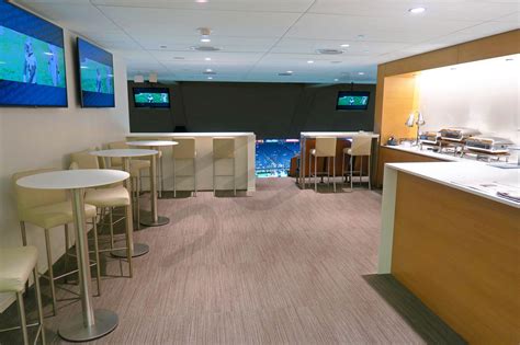 New Orleans Saints Suite Rentals | Mercedes-Benz Superdome