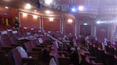 Apollo Theatre Roof Collapse: 1 killed, dozens injured in Belvidere ...