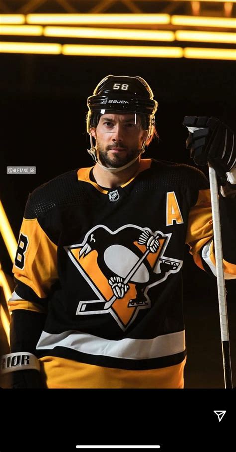 Pin by Amanda Gates on People I love. in 2024 | Pittsburgh penguins ...