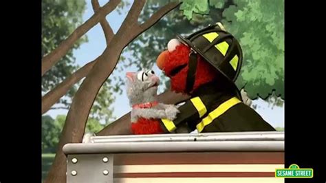 Sesame Street: “Elmo’s World: Elmo Wonders” Preview - YouTube